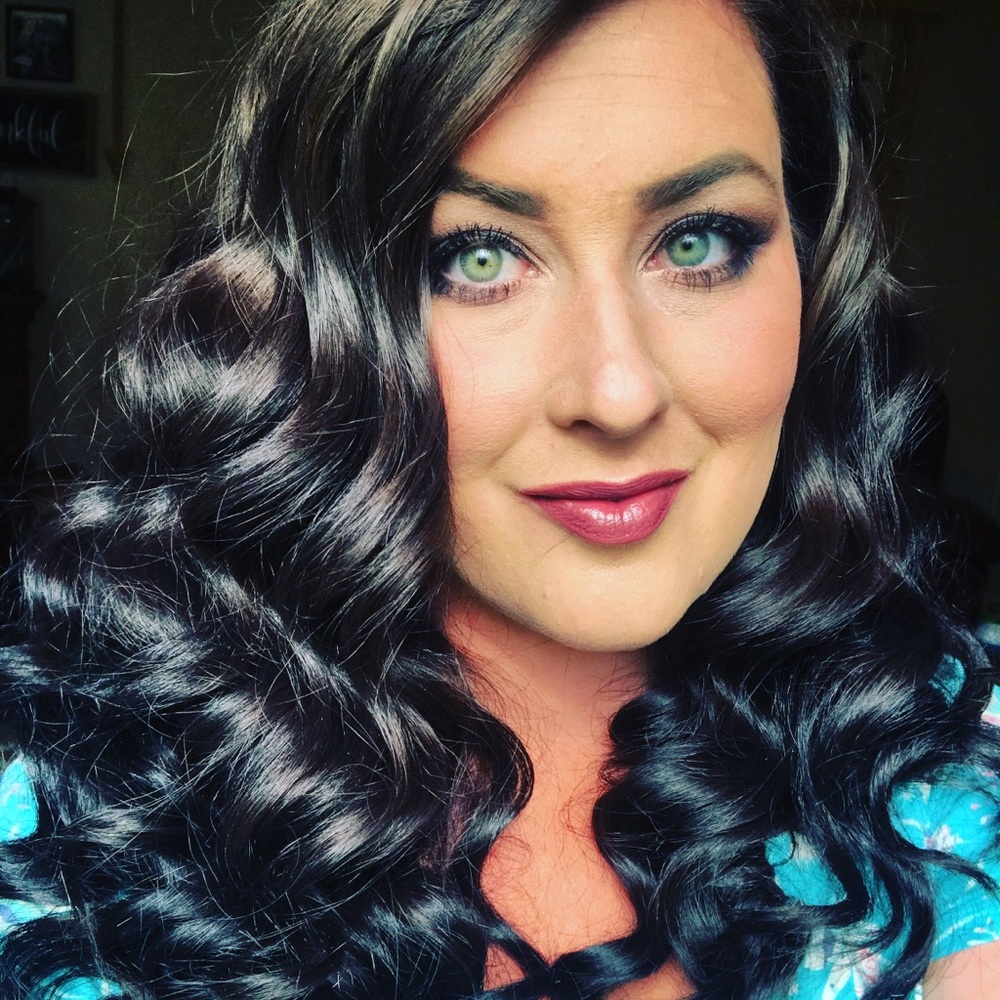 Meet your Posher, Kayla